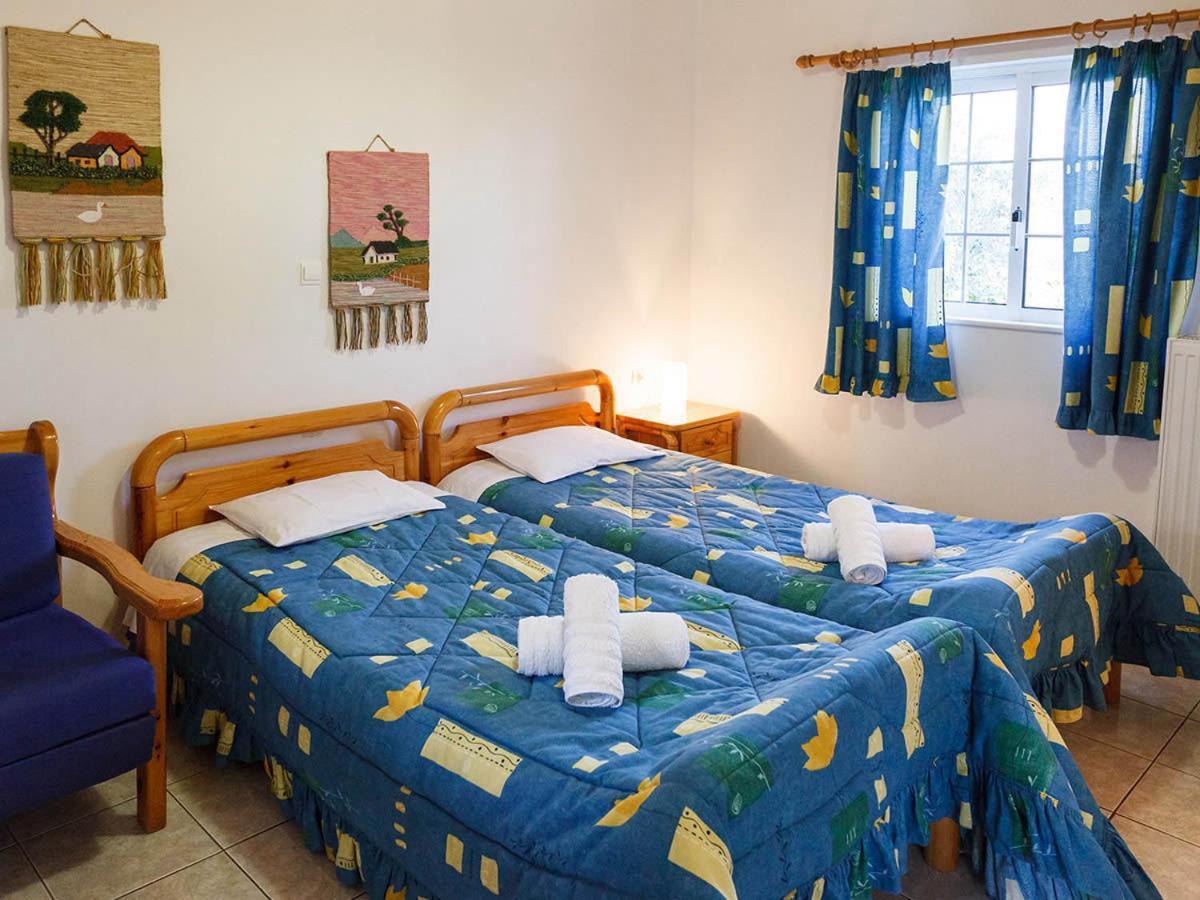 Cottonclub Villas تولو المظهر الخارجي الصورة